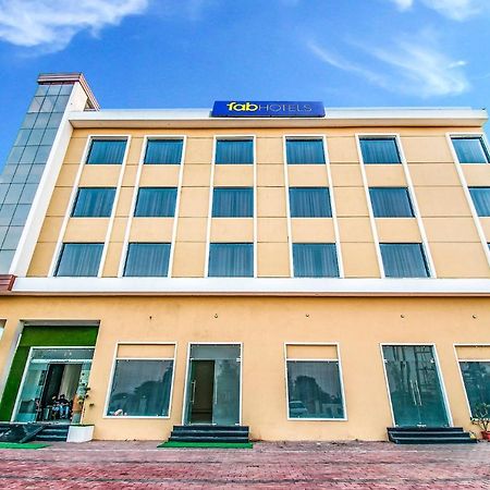 Fabhotel Amrit Greens Indore Airport Dış mekan fotoğraf