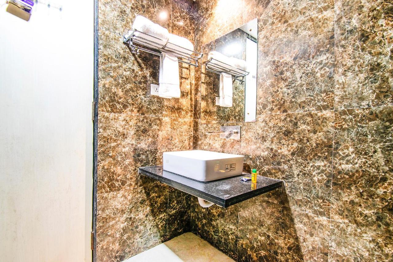 Fabhotel Amrit Greens Indore Airport Dış mekan fotoğraf