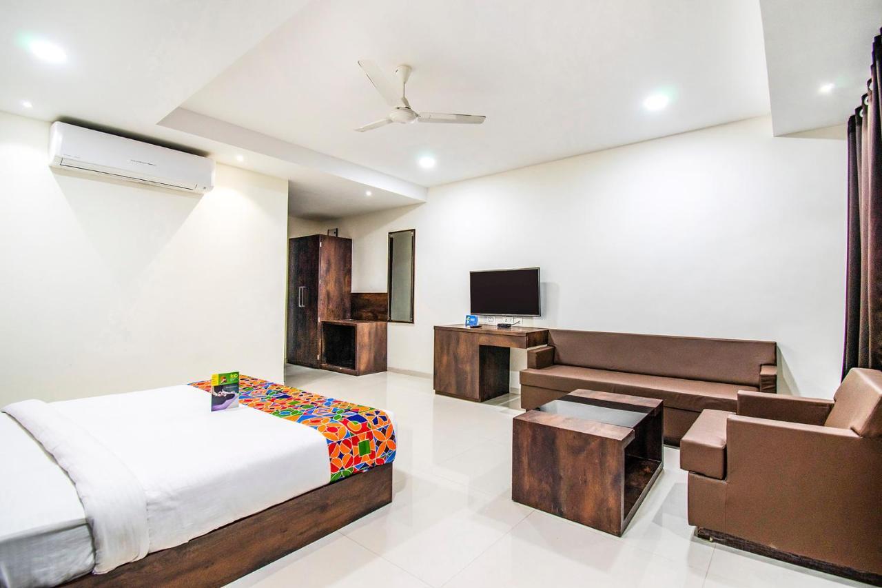 Fabhotel Amrit Greens Indore Airport Dış mekan fotoğraf