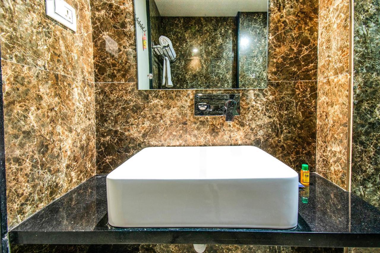 Fabhotel Amrit Greens Indore Airport Dış mekan fotoğraf