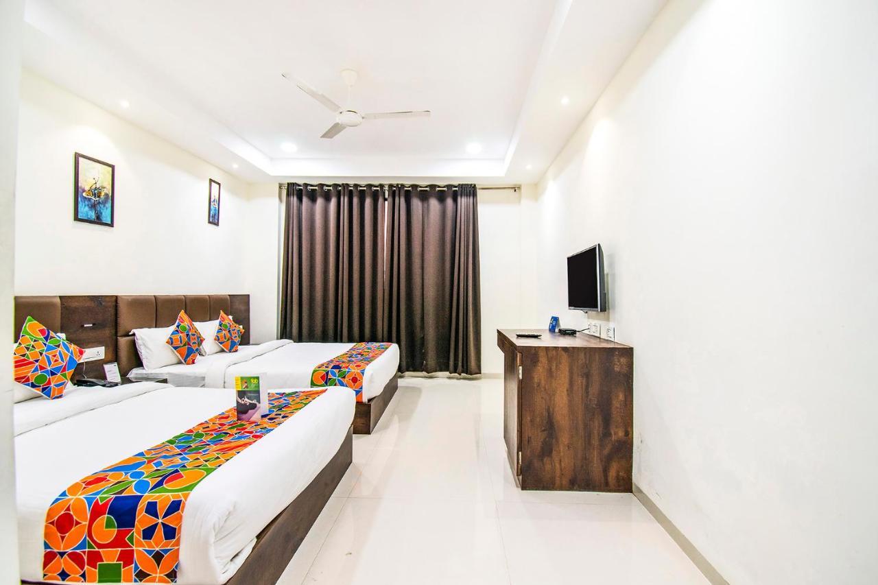 Fabhotel Amrit Greens Indore Airport Dış mekan fotoğraf